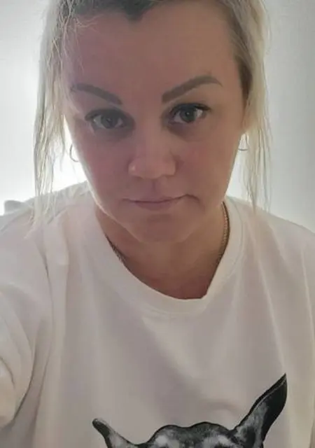 Светлана из Архангельска, мне 48, познакомлюсь на одну ночь