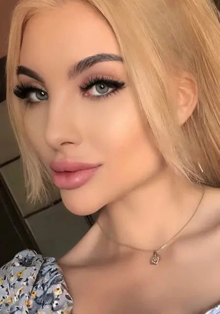 Я , 25, из Санкт-Петербурга, ищу знакомство