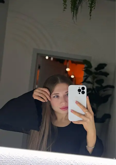 Татьяна из Ставрополя, мне 26, познакомлюсь для общения