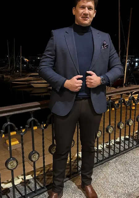 Platon из Москвы, ищу на сайте знакомства без обязательств