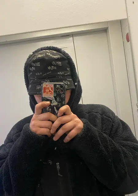 Илья из Одинцова, мне 20, познакомлюсь на одну ночь