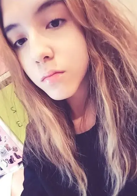 Я Олеся, 19, из Самары, ищу знакомство для постоянных отношений