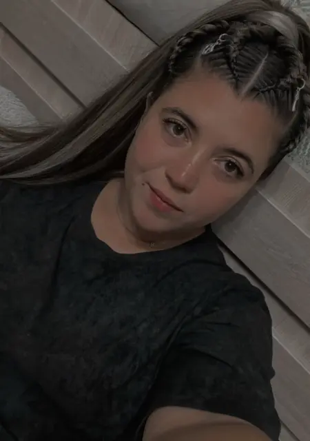 Я Карина, 25, из Красноярска, ищу знакомство для общения