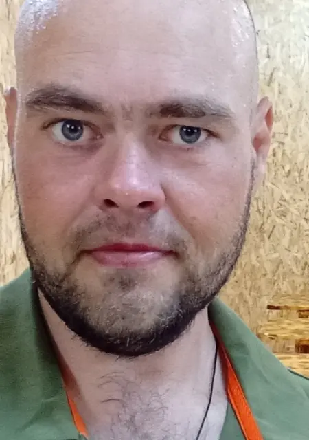 Антон из Москвы, ищу на сайте знакомства на одну ночь