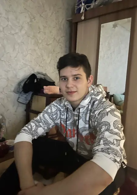 Я Егор, 22, знакомлюсь для приятного времяпровождения в Гусь-Хрустальном