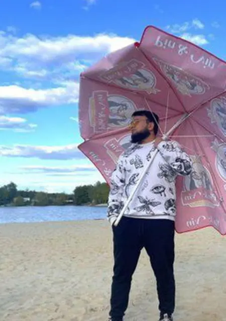 Я Артем, 26, знакомлюсь без обязательств в Балакове