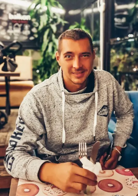 Я Вовк, 36, знакомлюсь для постоянных отношений в Москве