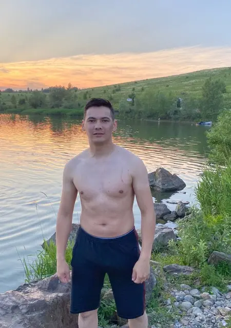 Я Никита, 23, из Горно-Алтайска, ищу знакомства без обязательств