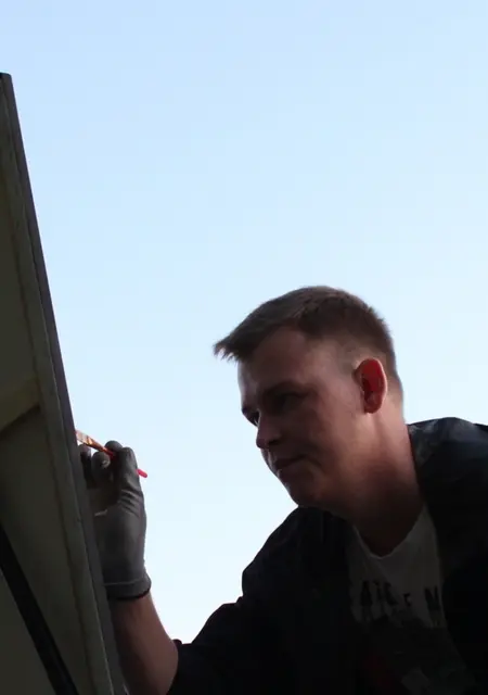 Я Кирилл, 29, из Ижевска, ищу знакомство для приятного времяпровождения