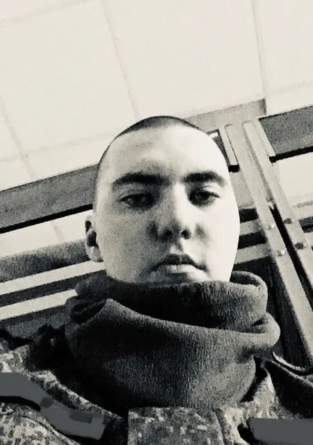 Я Арсений, 20, знакомлюсь для вирта в Нижнем Тагиле