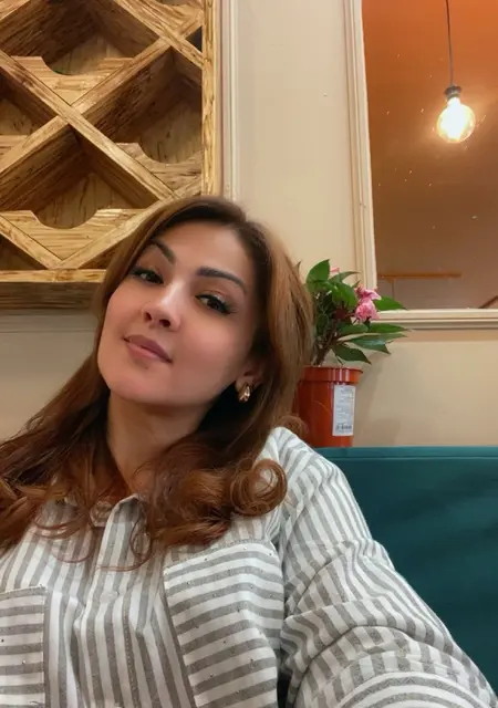 Я Лейла, 44, из Санкт-Петербурга, ищу знакомство для совместных путешествий