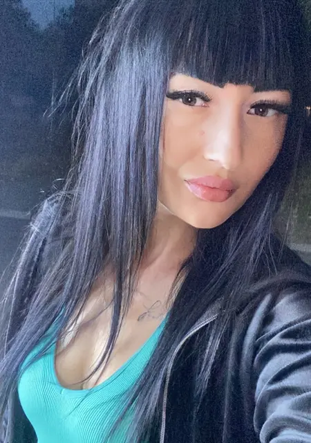 Alisa из Москвы, мне 35, познакомлюсь для приятного времяпровождения