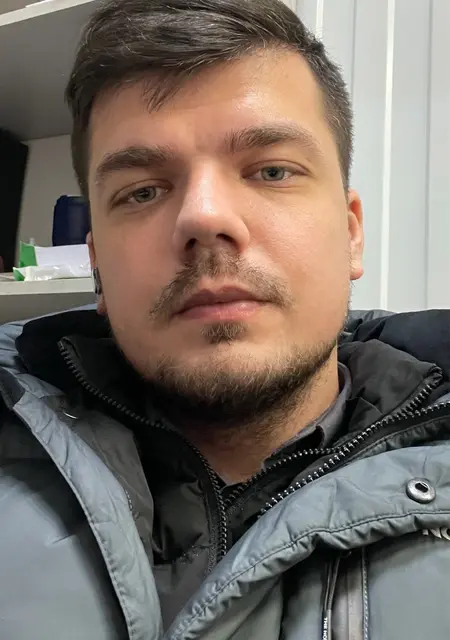 Я Рома, 32, из Астрахани, ищу знакомство для приятного времяпровождения