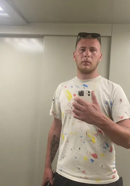 Никита из Екатеринбурга, мне 29, познакомлюсь без обязательств