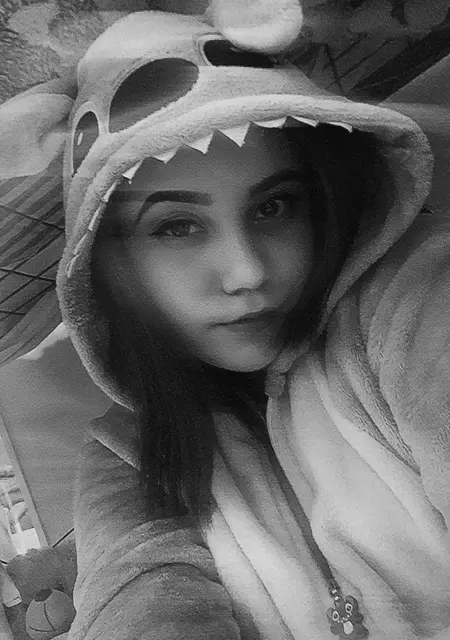 Я Olga, 26, из Москвы, ищу знакомства без обязательств