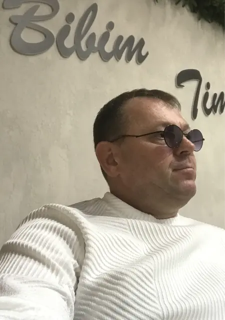 Я Юрий, 52, из Невельска, ищу знакомства без обязательств