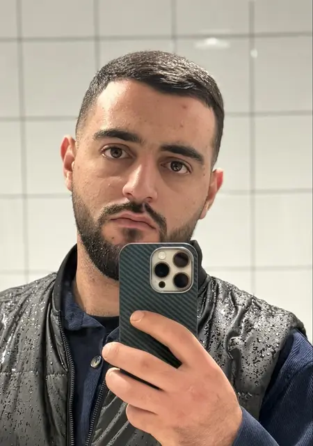 Я Азат, 23, из Одинцова, ищу знакомства без обязательств