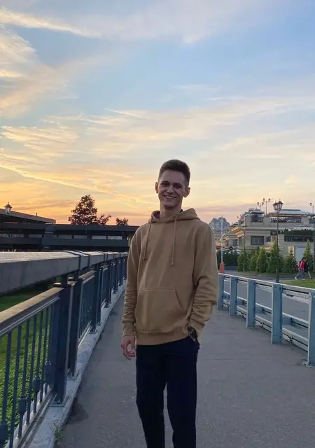 Я Александр, 27, знакомлюсь на одну ночь в Ульяновске