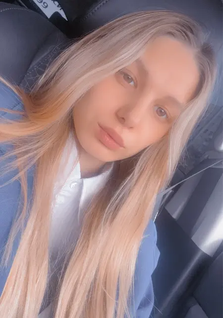 Вики из Кирова, мне 23, познакомлюсь для приятного времяпровождения