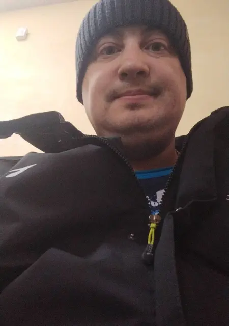 Бандерас из Каменска-Уральского, мне 38, познакомлюсь без обязательств