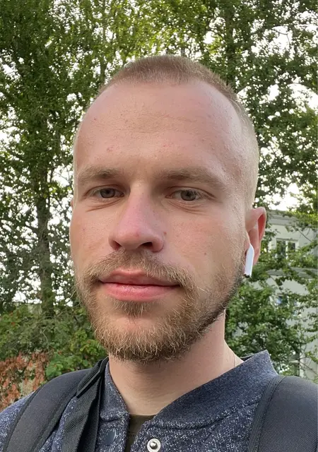 Я Дима, 30, из Великого Новгорода, ищу знакомство для совместных путешествий