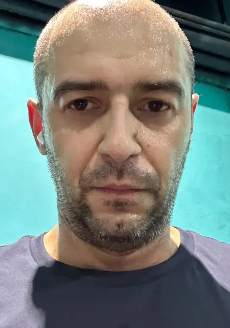 Vlad из Надыма, мне 39, познакомлюсь для постоянных отношений