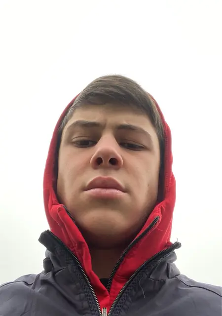 Я Кемран, 18, знакомлюсь без обязательств в Уссурийске