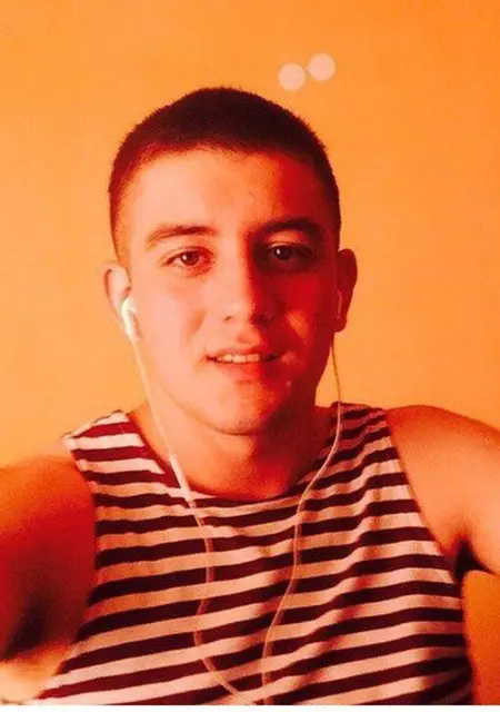 Рома из Абакана, мне 37, познакомлюсь без обязательств