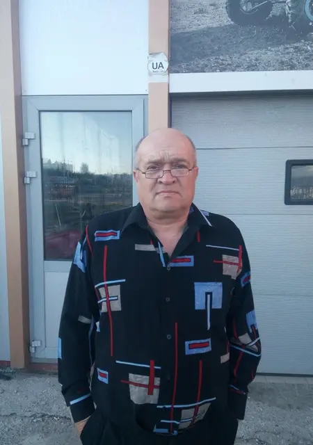 Игорь из Киева, ищу на сайте знакомства без обязательств