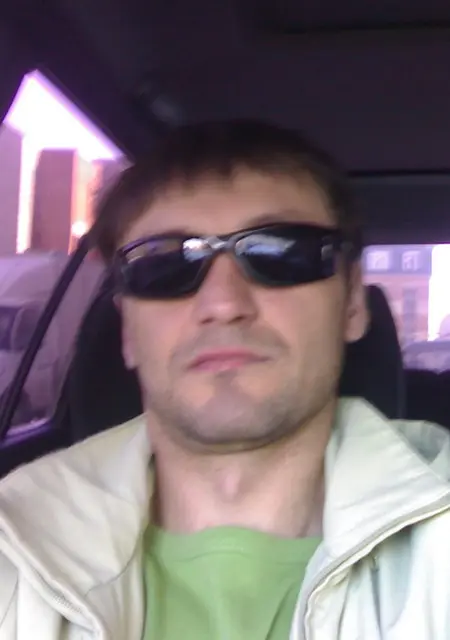 Я Александр, 48, знакомлюсь для дружбы в Нижневартовске