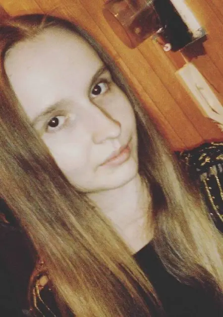 Анна из Барнаула, ищу на сайте знакомства на одну ночь