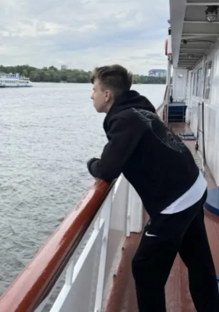 Den из Ногинска, ищу на сайте знакомства на одну ночь