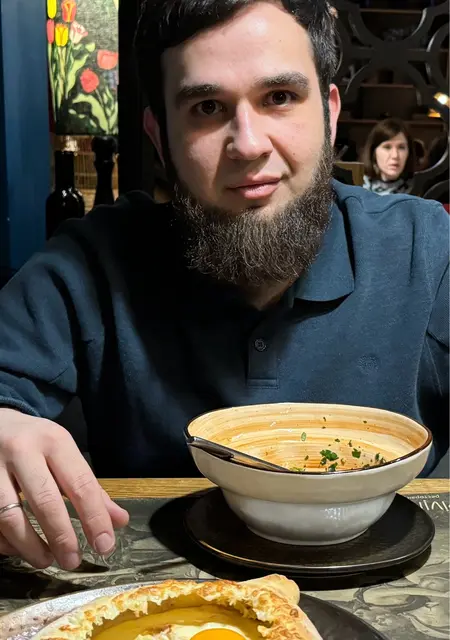 Я Темирлан, 31, из Сургута, ищу знакомство для совместных путешествий