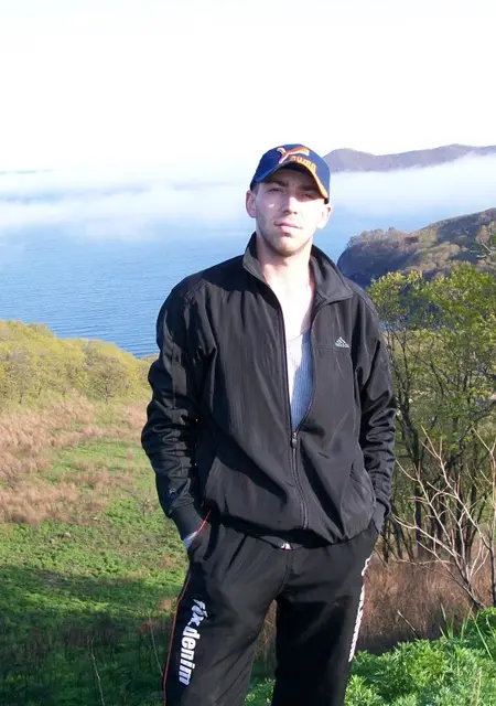 Саня из Находки, ищу на сайте знакомства на одну ночь