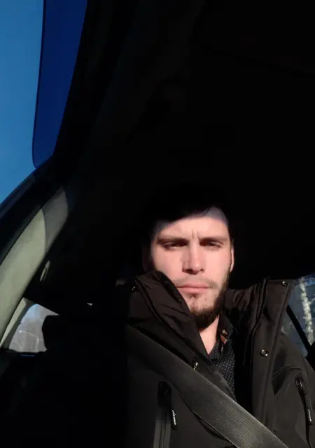 Николай из Новосибирска, ищу на сайте знакомства без обязательств