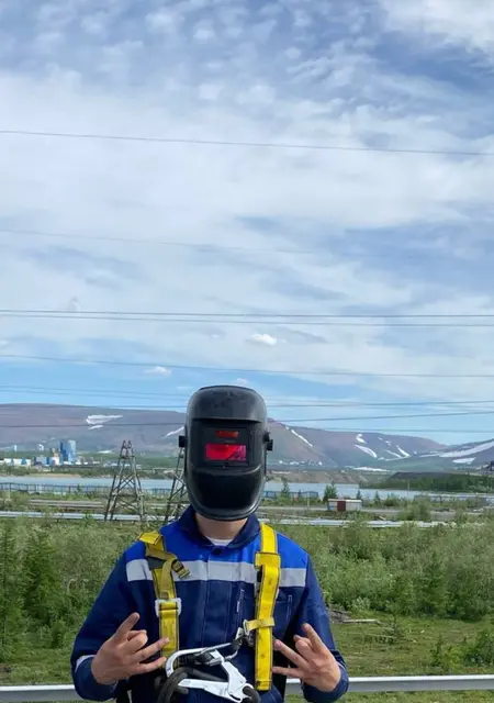 Никита из Москвы, мне 21, познакомлюсь для общения