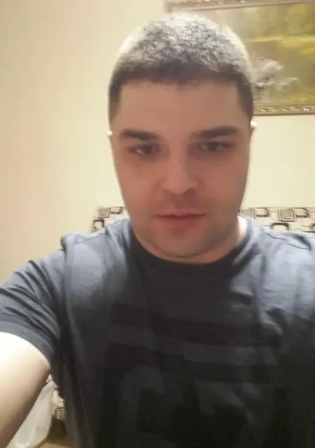 Артём из Подольска, мне 39, познакомлюсь для постоянных отношений