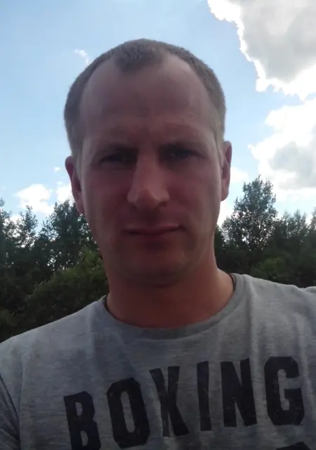 Андрей из Бологого, мне 41, познакомлюсь на одну ночь