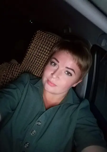 Яна из Челябинска, мне 33, познакомлюсь для приятного времяпровождения