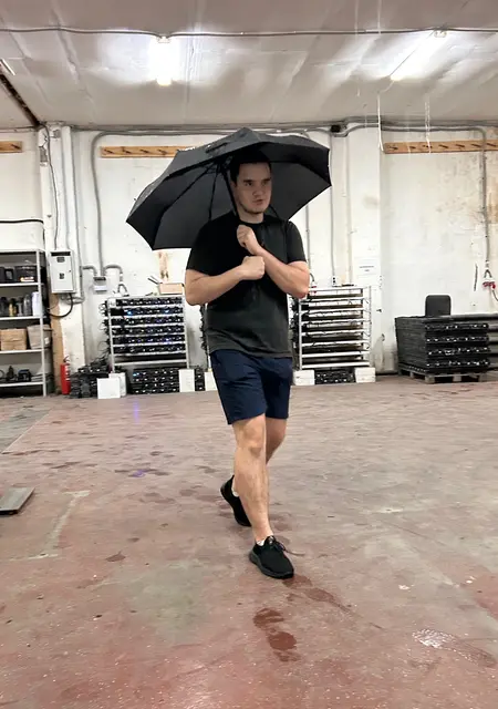 Пётр из Рязани, мне 20, познакомлюсь без обязательств