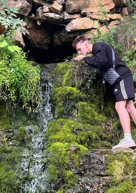 Yaroslav из Санкт-Петербурга, мне 20, познакомлюсь без обязательств