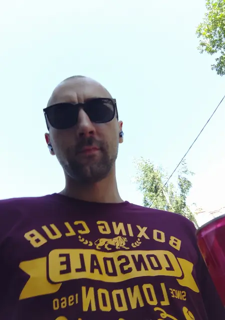 Саша из Всеволожска, ищу на сайте знакомства на одну ночь