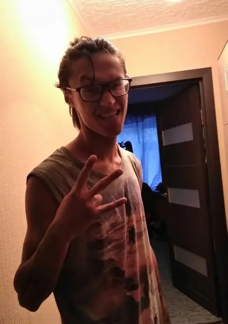 Денис из Мирного, мне 27, познакомлюсь на одну ночь