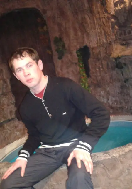 Robert из Чебоксар, мне 38, познакомлюсь на одну ночь