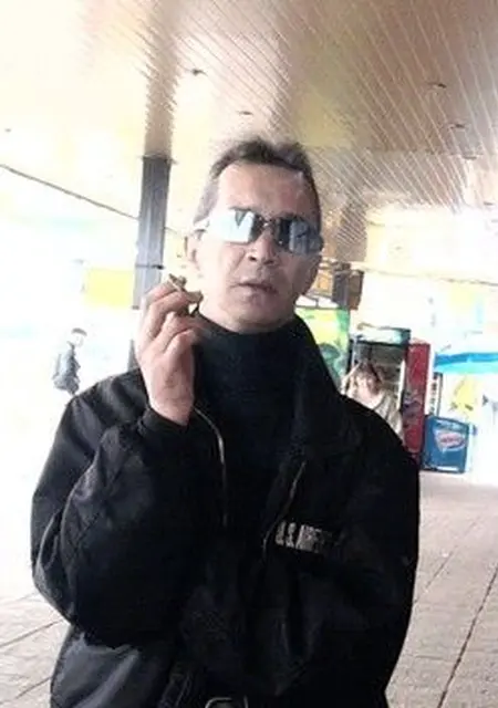 Я Константин, 43, знакомлюсь на одну ночь в Серпухове