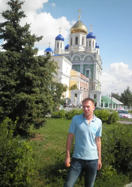 Роман из Видного, мне 38, познакомлюсь на одну ночь