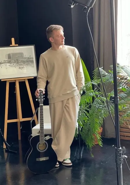 Я Роман, 20, знакомлюсь для общения в Липецке