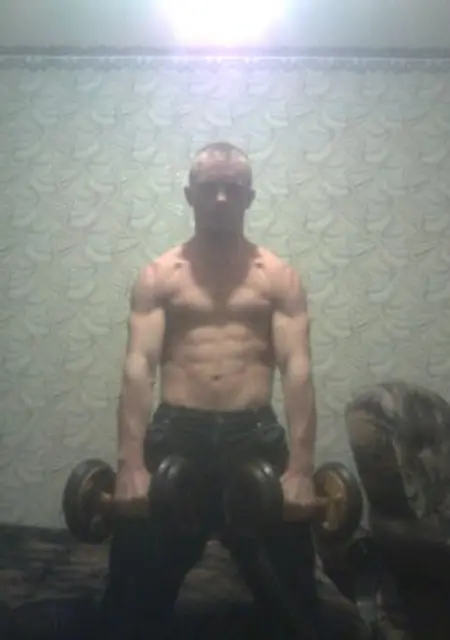 Я Павел, 38, знакомлюсь без обязательств в Луганске