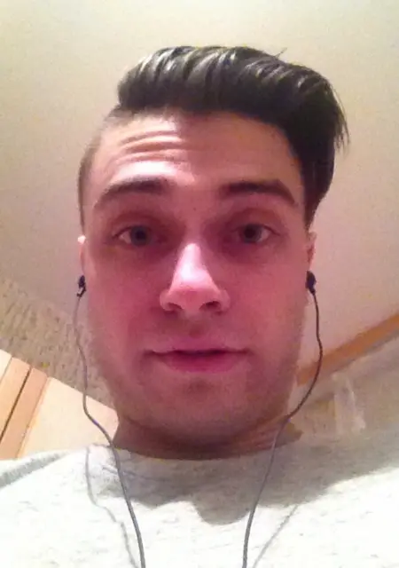 Алекс из Воронежа, ищу на сайте постоянные отношения