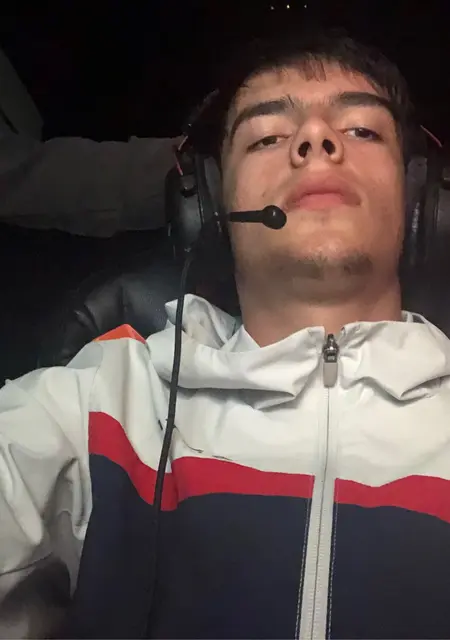 Я Хизри, 19, знакомлюсь на одну ночь в Махачкале